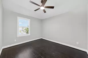 6 Heirloom Garden Pl, The Woodlands, TX 77354 - Photo 33