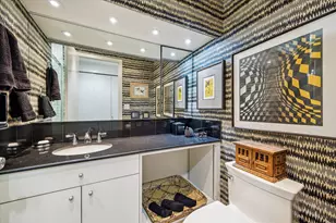 121 N Post Oak Ln, Houston, TX 77024 - Photo 9