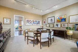 121 N Post Oak Ln, Houston, TX 77024 - Photo 5