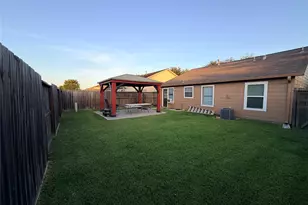 15414 Mission Forest Dr, Houston, TX 77083 - Photo 17