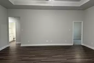 10 Gemstone Ct, Angleton, TX 77515 - Photo 17