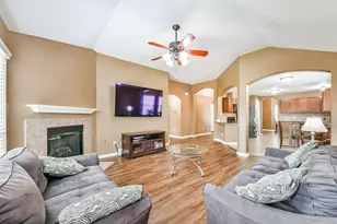 16 Morro Bay Dr, Manvel, TX 77578 - Photo 13