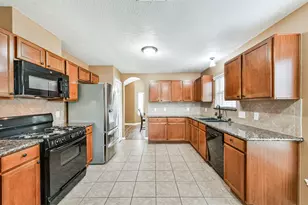 16 Morro Bay Dr, Manvel, TX 77578 - Photo 7