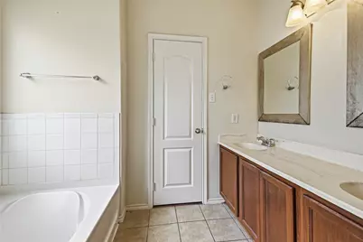 14511 Long Meadow Drive, Houston, TX 77047 - Photo 13