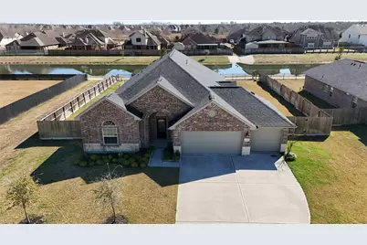 11914 Champions Forest Drive, Mont Belvieu, TX 77535 - Photo 1