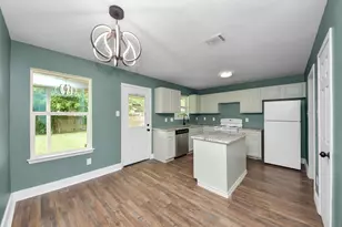 608 Trinity Ln, Pasadena, TX 77506 - Photo 7