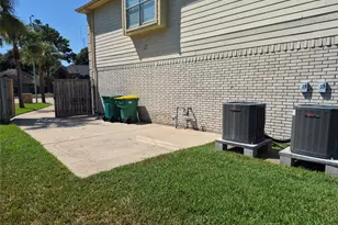 2330 Lord Nelson Dr, Seabrook, TX 77586 - Photo 31
