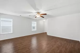 3023 Legends York Dr, Spring, TX 77386 - Photo 11