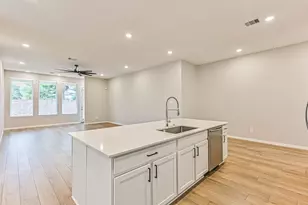 3106 Mariner Island Dr, La Marque, TX 77568 - Photo 19