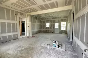205 W South St, Madisonville, TX 77864 - Photo 23