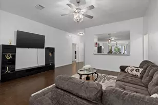 22711 Tree House Ln, Spring, TX 77373 - Photo 9