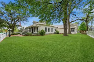 705 College St, Montgomery, TX 77356 - Photo 29