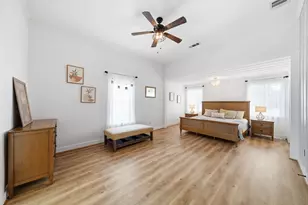 705 College St, Montgomery, TX 77356 - Photo 13