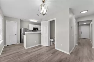 121 Green Isle Ave Ave, Dickinson, TX 77539 - Photo 3