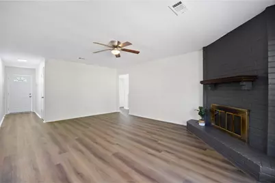 8343 Carriage Creek Drive, Houston, TX 77064 - Photo 7