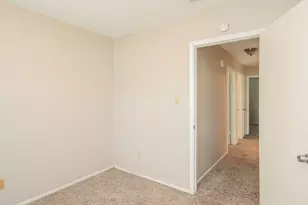2710 Village Ct, Katy, TX 77493 - Photo 11