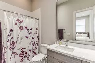 1004 California St, Houston, TX 77006 - Photo 23