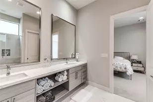 1004 California St, Houston, TX 77006 - Photo 11