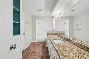 107 Carriage Ln, Conroe, TX 77385 - Photo 23