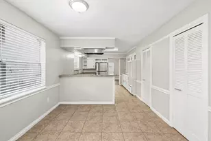 107 Carriage Ln, Conroe, TX 77385 - Photo 13