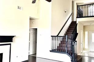 4911 Knights Branch Dr, Sugar Land, TX 77479 - Photo 5