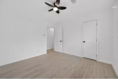 9211 Blankenship Drive, Houston, TX 77080 - Photo 31