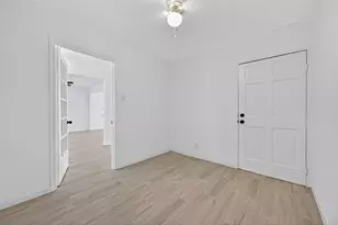 9211 Blankenship Dr, Houston, TX 77080 - Photo 27