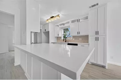 9211 Blankenship Drive, Houston, TX 77080 - Photo 9