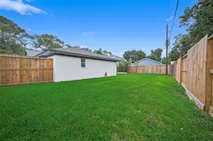 9211 Blankenship Dr, Houston, TX 77080 - Photo 39