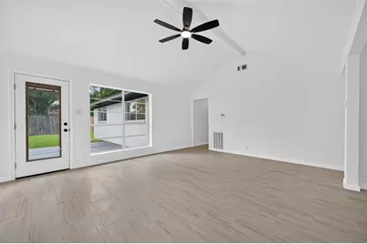 9211 Blankenship Drive, Houston, TX 77080 - Photo 15