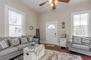 1406 Moody Ave, Galveston, TX 77550 - Photo 5