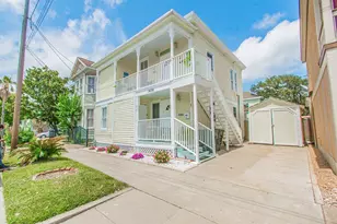 1406 Moody Ave, Galveston, TX 77550 - Photo 1