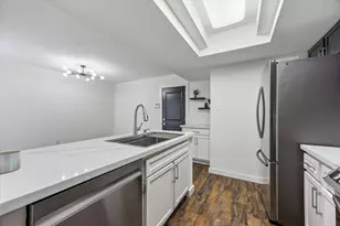 1908 Augusta Dr, Houston, TX 77057 - Photo 7
