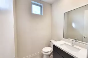 1324 Delano St, Houston, TX 77003 - Photo 5