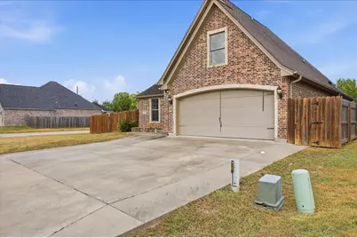 7790 Quail Court, Beaumont, TX 77713 - Photo 3