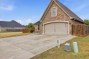 7790 Quail Ct, Beaumont, TX 77713 - Photo 3