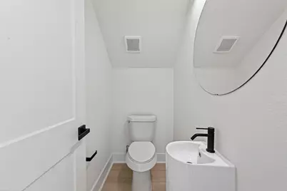 957 Highland Light Lane, Houston, TX 77091 - Photo 15