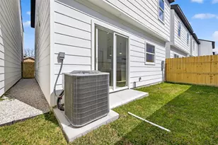 957 Highland Lgt Ln, Houston, TX 77091 - Photo 39