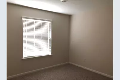 26 Prairie Oak Drive, The Woodlands, TX 77385 - Photo 11