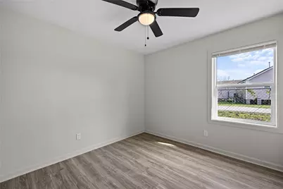 3819 King Street, Houston, TX 77026 - Photo 5