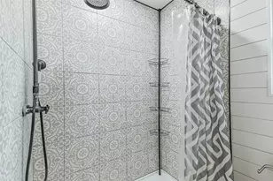 11918 Gardenglen Dr, Houston, TX 77070 - Photo 23