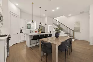 1243 W 23rd St, Houston, TX 77008 - Photo 9