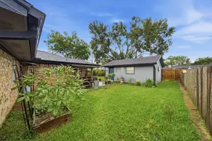 1814 Crooked Creek Ln, Pearland, TX 77581 - Photo 37