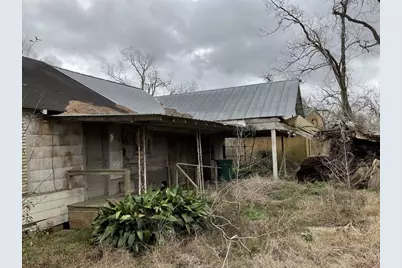 7103 Highway 36, Jones Creek, TX 77541 - Photo 5