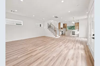 1104 Gibbs Street, Houston, TX 77009 - Photo 7