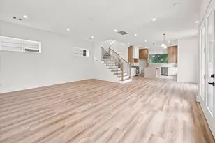 1104 Gibbs St, Houston, TX 77009 - Photo 7