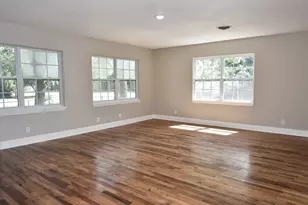 1030 Perkins Dr, Bacliff, TX 77518 - Photo 17