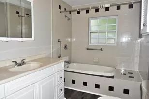 1030 Perkins Dr, Bacliff, TX 77518 - Photo 17