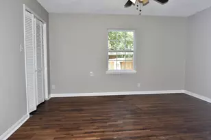 1030 Perkins Dr, Bacliff, TX 77518 - Photo 15