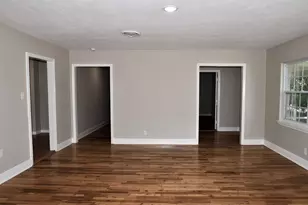 1030 Perkins Dr, Bacliff, TX 77518 - Photo 11